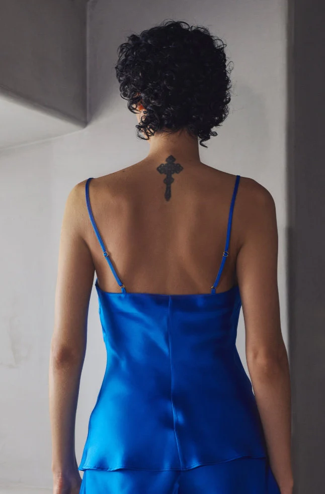 Caraco Betty en satin de soie bleu - Image 2