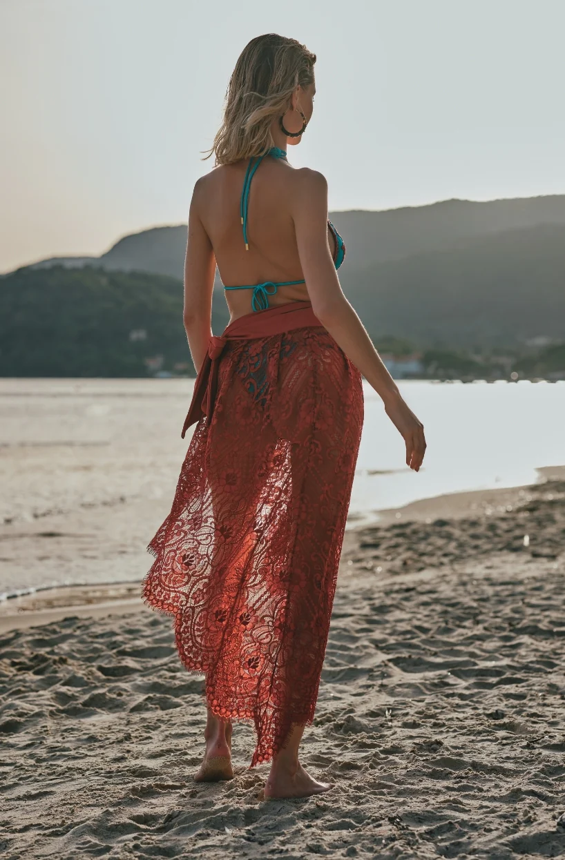 Paréo long Aphrodite en dentelle rouge - Image 3