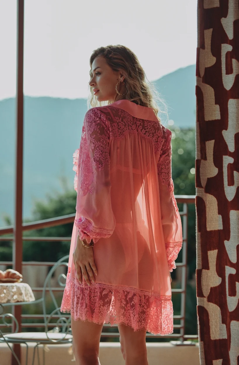 Robe chemise Calista en mousseline de soie et dentelle rose - Image 3