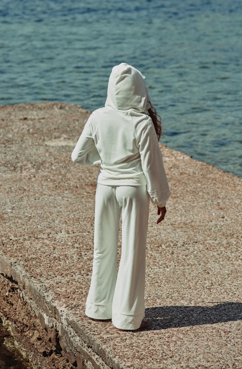 Veste à capuche Céleste en molleton de coton et broderies blanches - Image 3